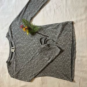 ✨NWOT✨Sweater